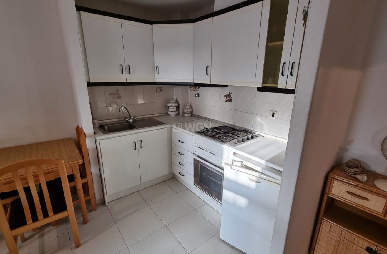 Odsprzedaż - Mieszkanie w bloku - Los Alcázares - Costa Calida