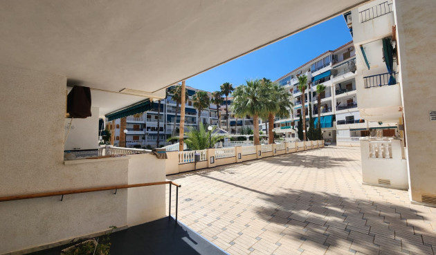 Resale - Apartment / flat - La Mata - Costa Blanca