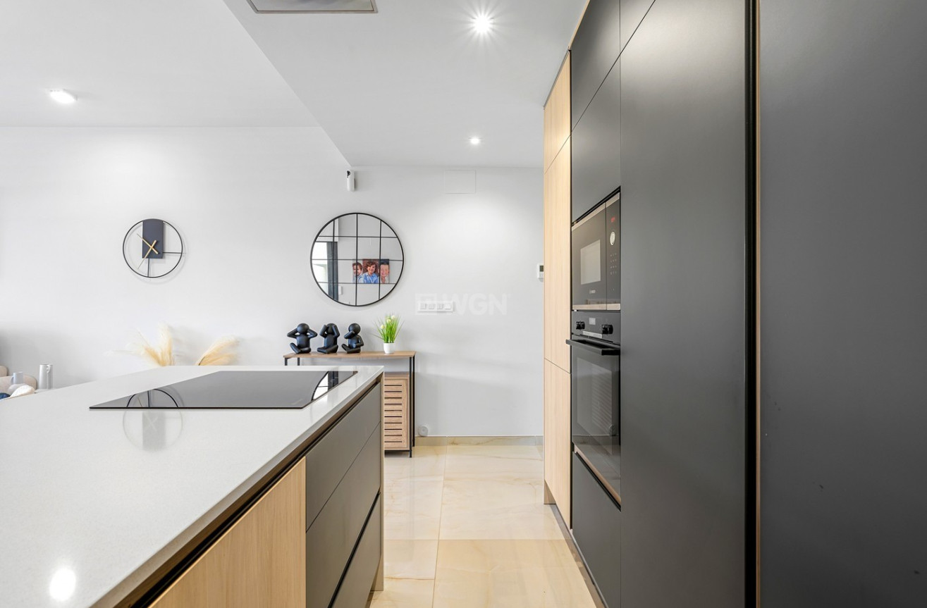 Odsprzedaż - Mieszkanie w bloku - Playa Flamenca - Costa Blanca