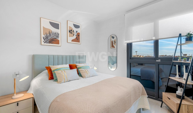 Odsprzedaż - Mieszkanie w bloku - Playa Flamenca - Costa Blanca