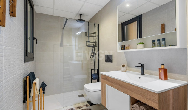 Odsprzedaż - Mieszkanie w bloku - Playa Flamenca - Costa Blanca