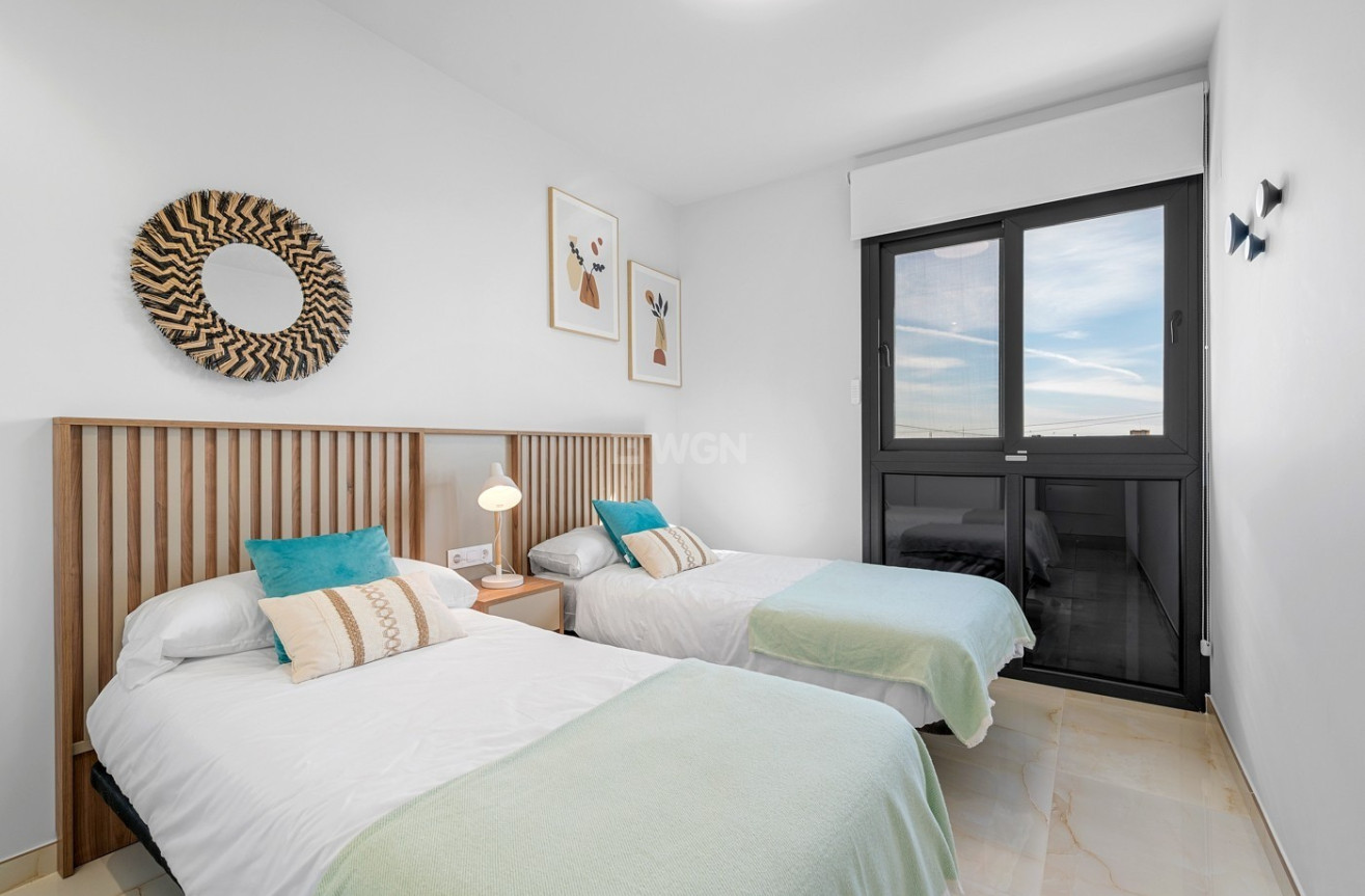 Odsprzedaż - Mieszkanie w bloku - Playa Flamenca - Costa Blanca