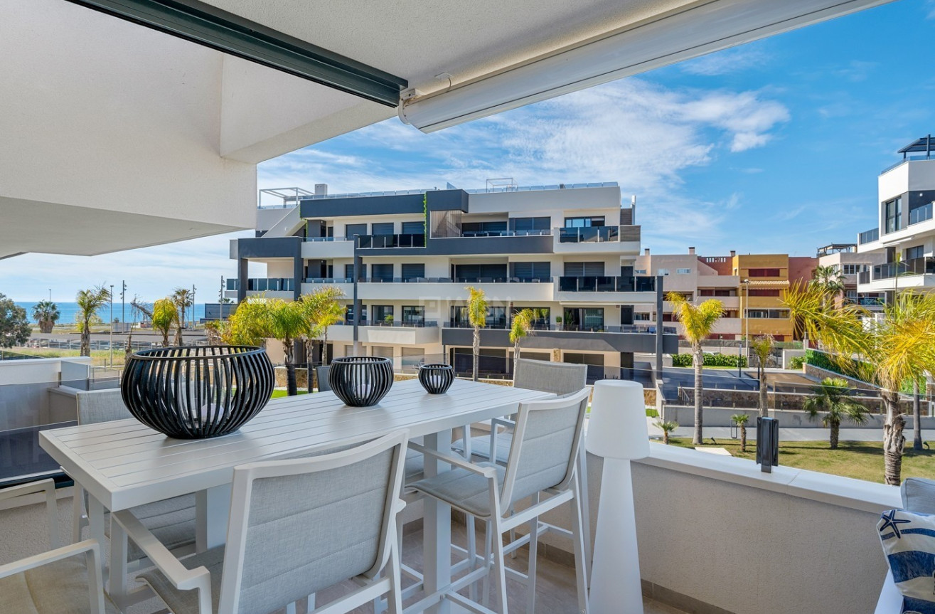 Odsprzedaż - Mieszkanie w bloku - Playa Flamenca - Costa Blanca