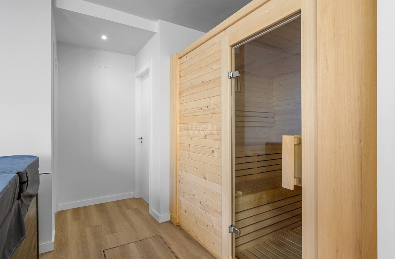 Odsprzedaż - Mieszkanie w bloku - Playa Flamenca - Costa Blanca