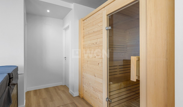 Odsprzedaż - Mieszkanie w bloku - Playa Flamenca - Costa Blanca