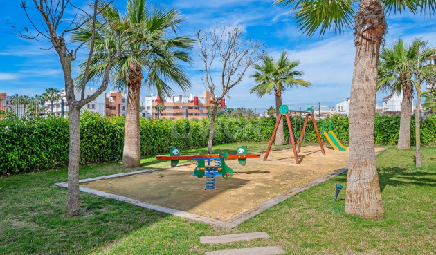 Odsprzedaż - Mieszkanie w bloku - Playa Flamenca - Costa Blanca