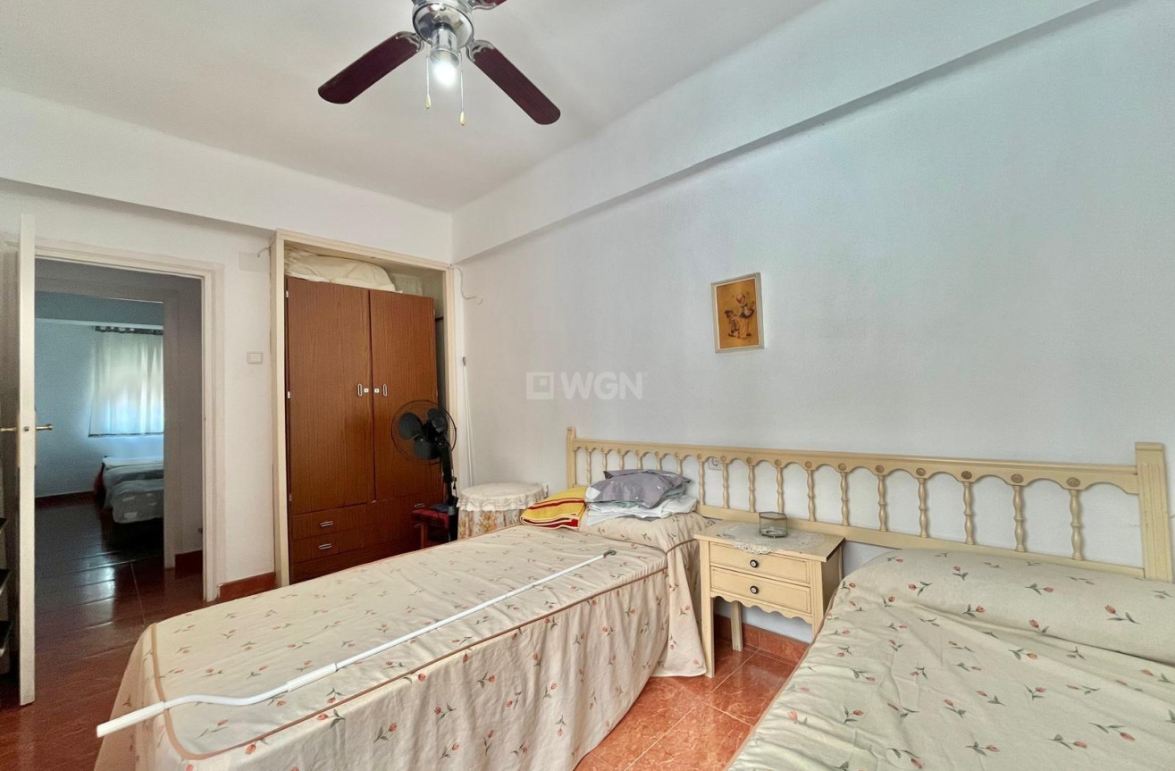 Reventa - Apartamento / piso - Torrevieja - Estacion De Autobuses