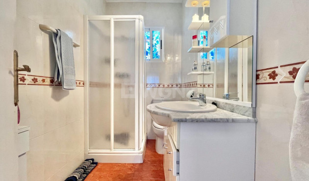 Reventa - Apartamento / piso - Torrevieja - Estacion De Autobuses