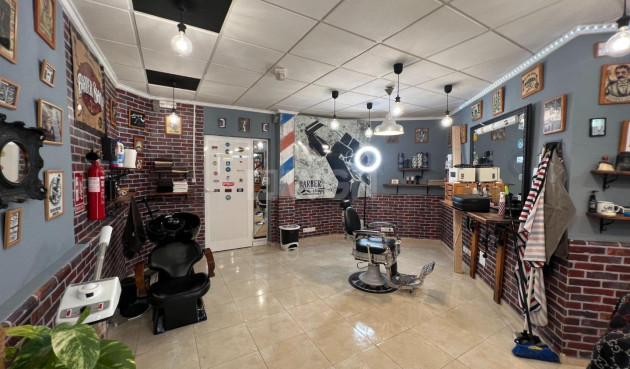 Resale - Commercial - Guardamar del Segura - Centro