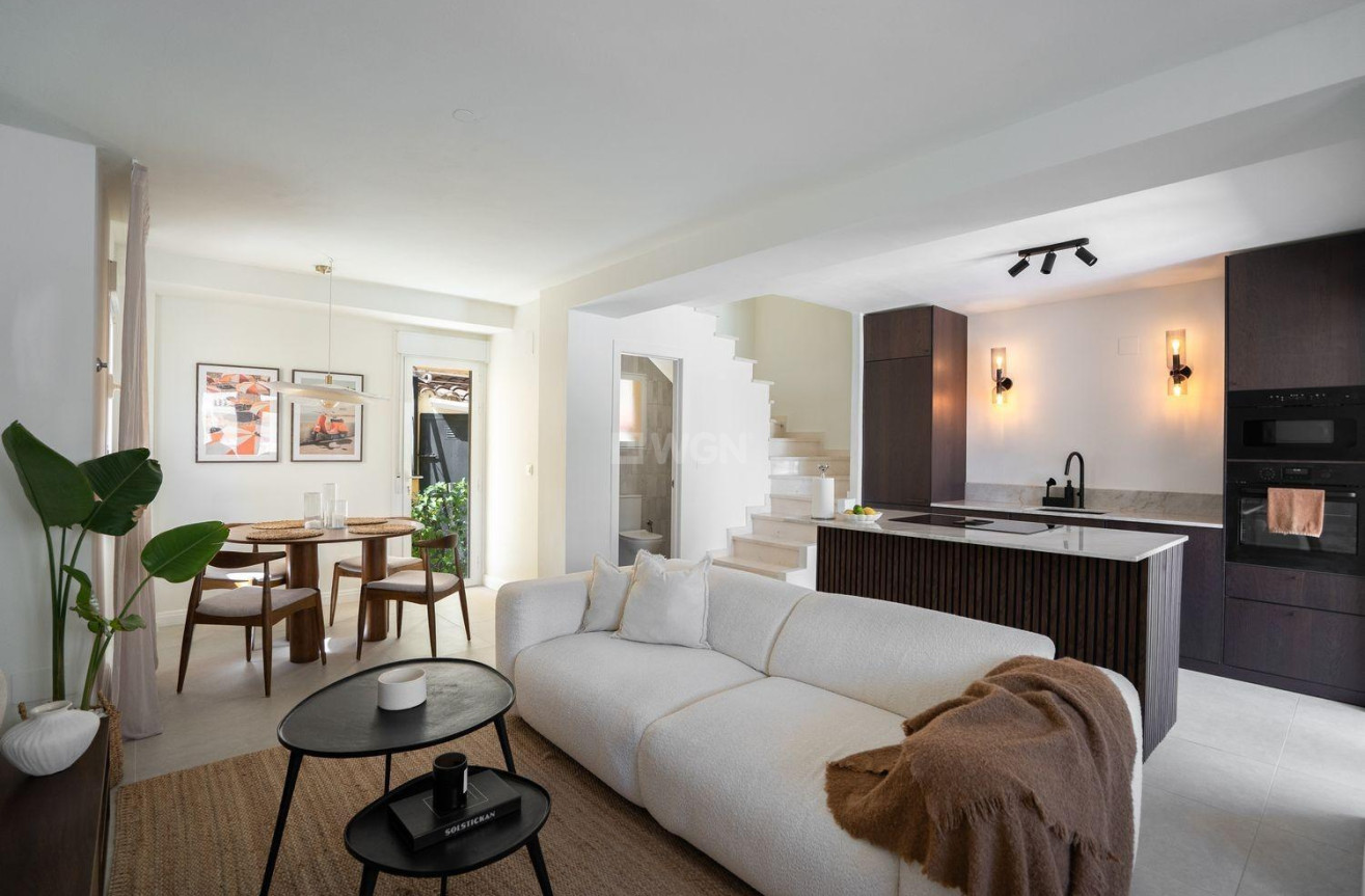 Resale - Villa - Orihuela Costa - Los Almendros-la Florida