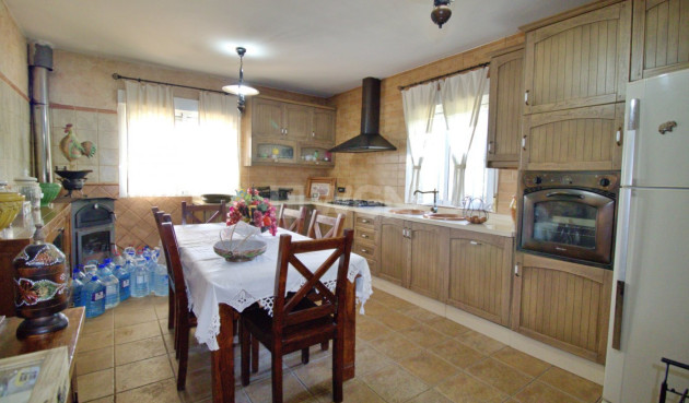 Odsprzedaż - Villa - Elche Pedanías - Valverde