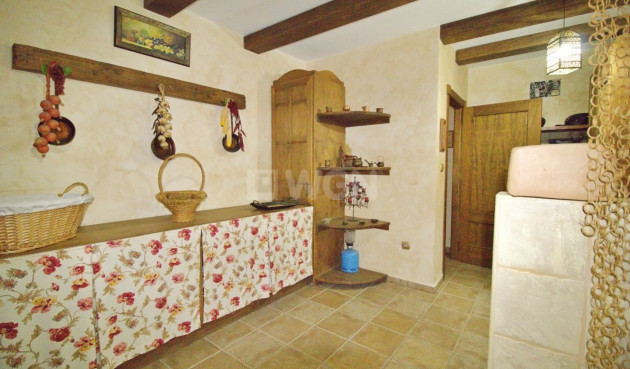 Odsprzedaż - Villa - Elche Pedanías - Valverde