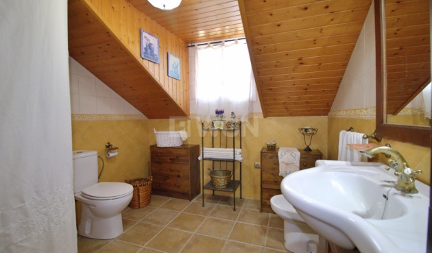 Odsprzedaż - Villa - Elche Pedanías - Valverde