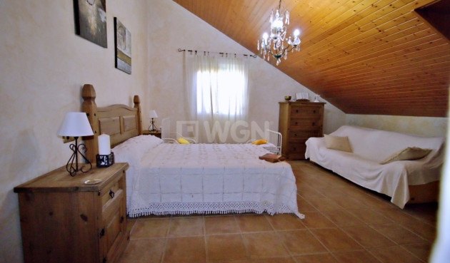 Odsprzedaż - Villa - Elche Pedanías - Valverde