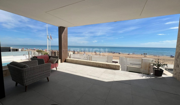 Odsprzedaż - Villa - Torrevieja - La Mata