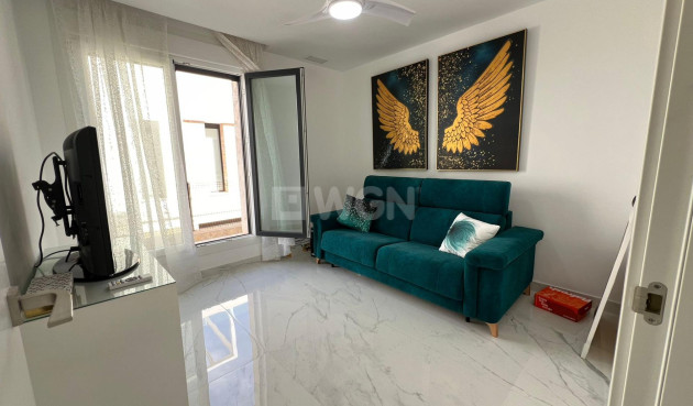 Odsprzedaż - Villa - Torrevieja - La Mata