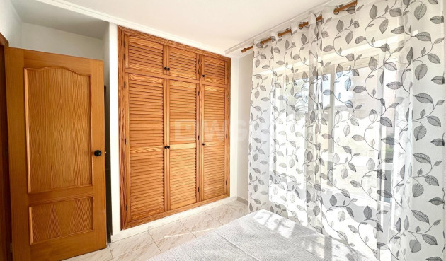 Resale - Apartment / flat - Torrevieja - Playa del Cura