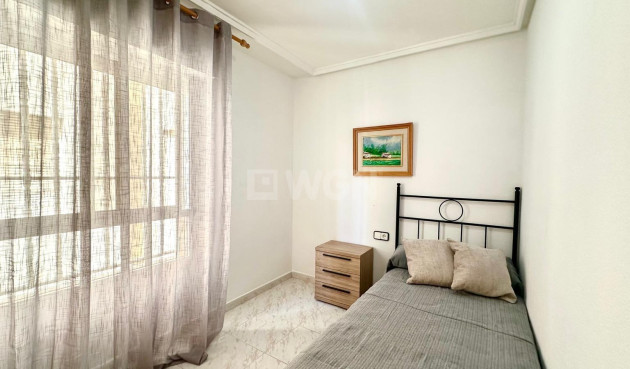 Resale - Apartment / flat - Torrevieja - Playa del Cura