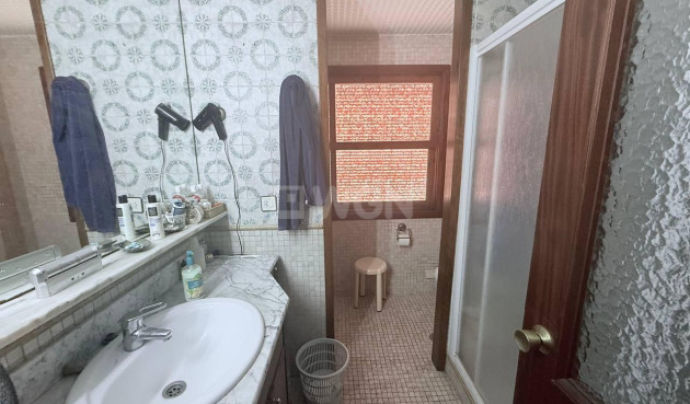 Wiederverkauf - Villa - Orihuela Costa - Campoamor