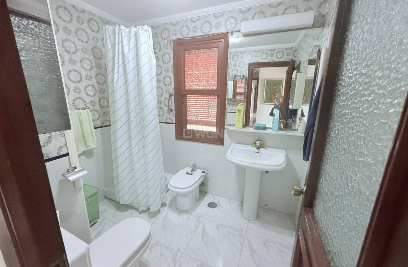 Wiederverkauf - Villa - Orihuela Costa - Campoamor