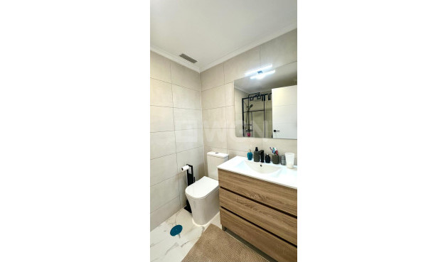 Reventa - Apartamento / piso - Torrevieja - Punta Prima