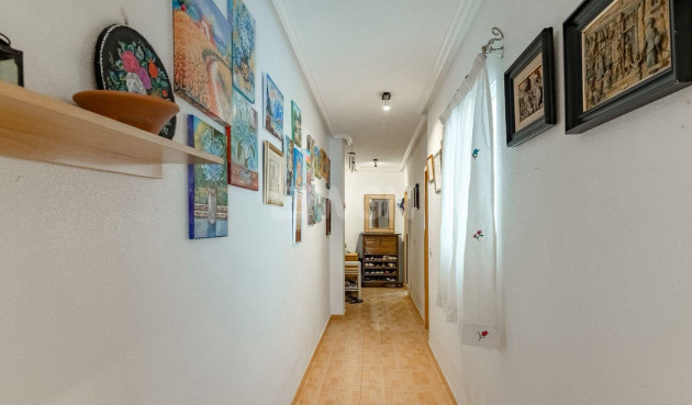 Resale - Apartment / flat - Torrevieja - Centro