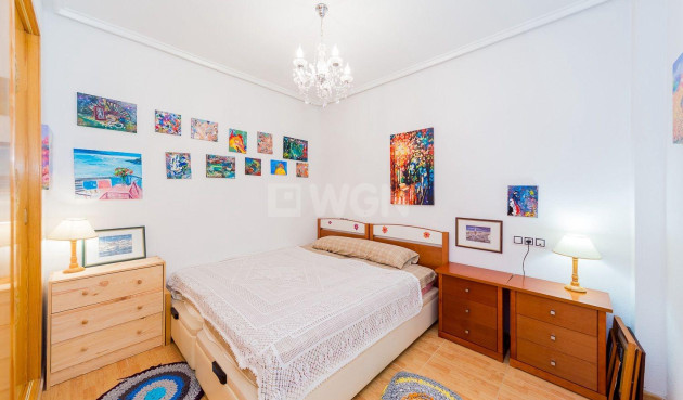 Resale - Apartment / flat - Torrevieja - Centro
