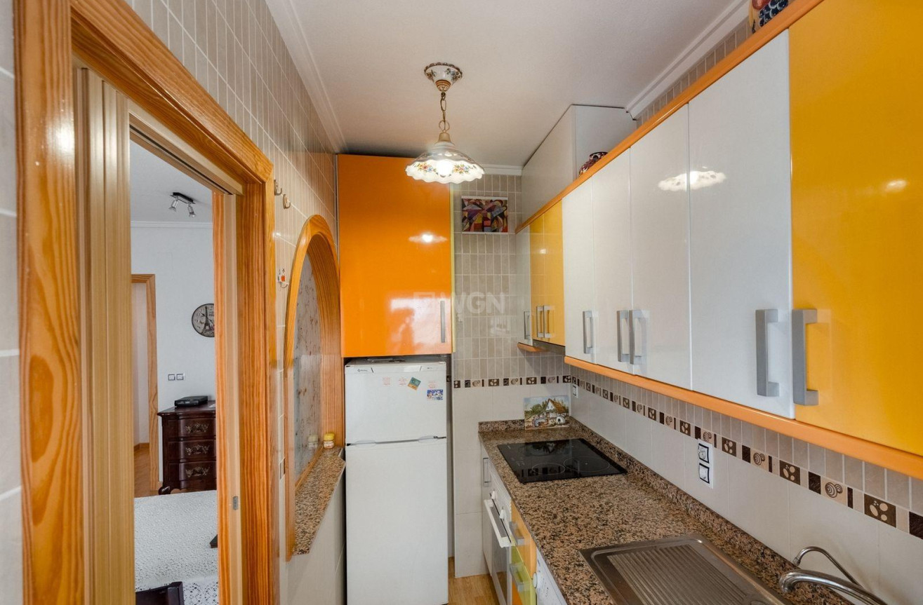 Resale - Apartment / flat - Torrevieja - Centro