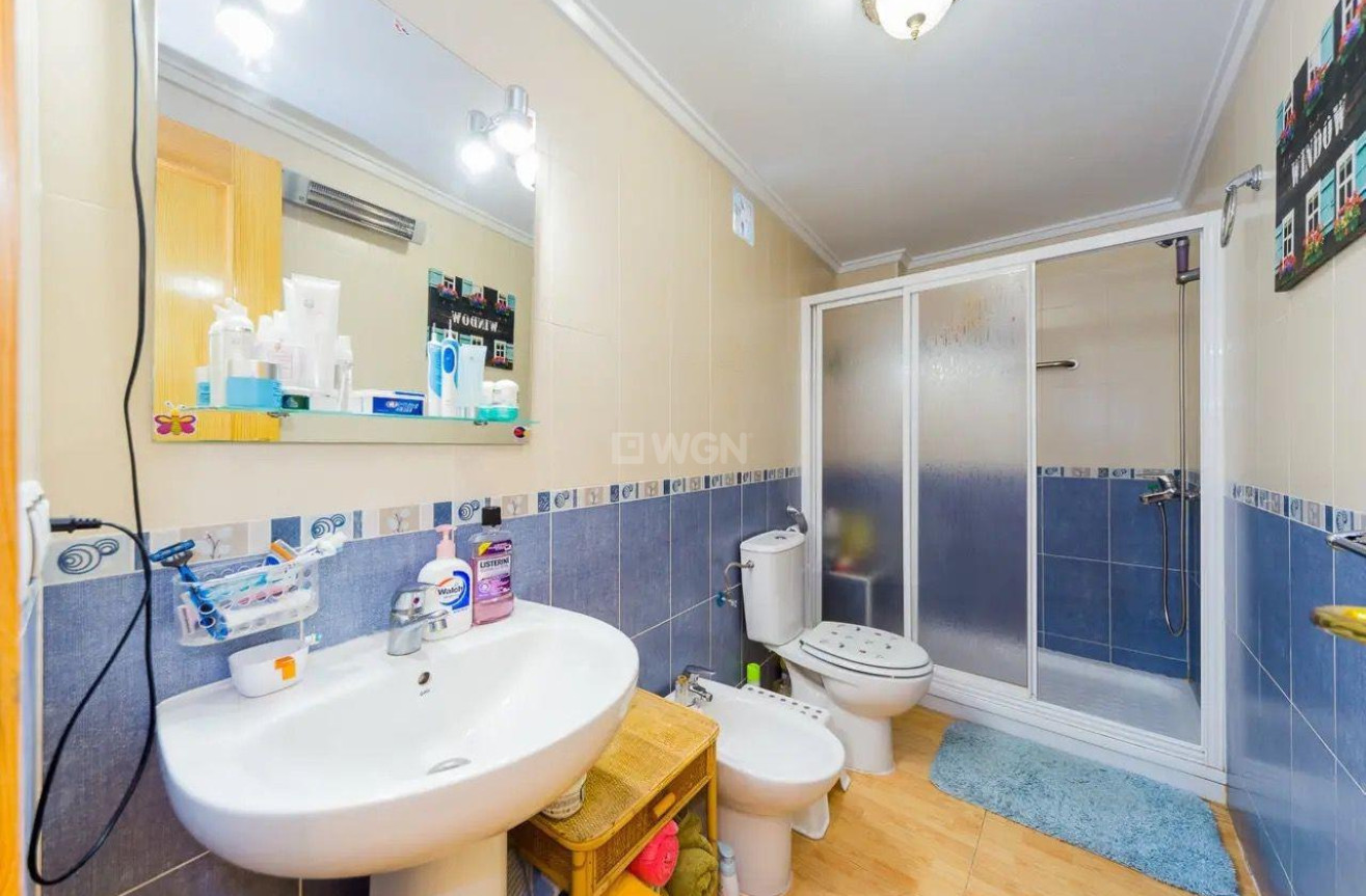 Resale - Apartment / flat - Torrevieja - Centro