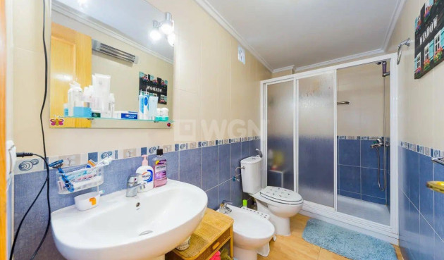 Resale - Apartment / flat - Torrevieja - Centro