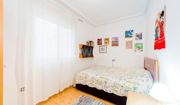 Resale - Apartment / flat - Torrevieja - Centro