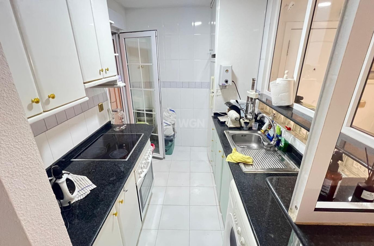 Reventa - Apartamento / piso - Torrevieja