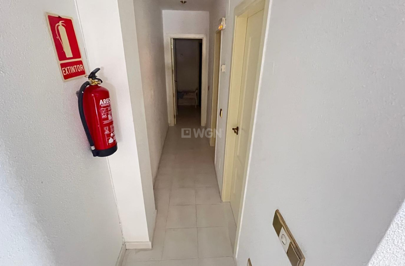 Reventa - Apartamento / piso - Torrevieja
