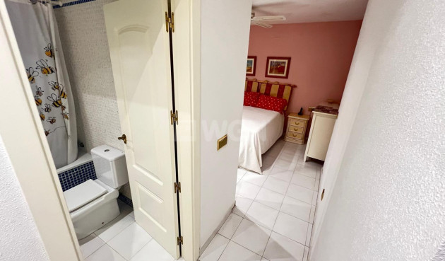 Reventa - Apartamento / piso - Torrevieja