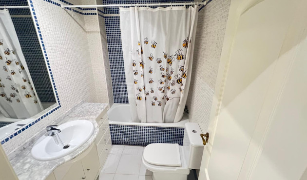 Reventa - Apartamento / piso - Torrevieja