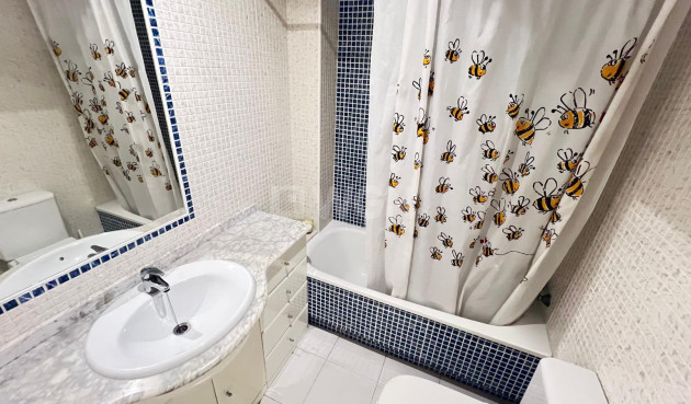 Reventa - Apartamento / piso - Torrevieja