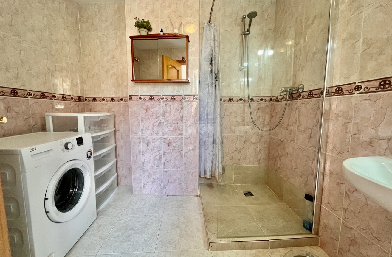 Resale - Commercial - San Miguel de Salinas - Inland