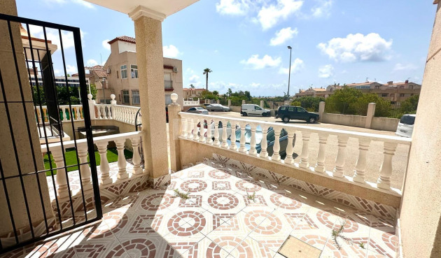 Odsprzedaż - Mieszkanie w bloku - Orihuela Costa - Playa Flamenca