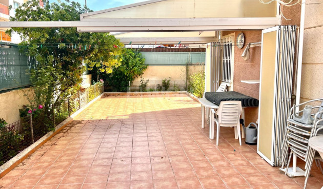 Resale - Apartment / flat - Torrevieja - Playa del Cura