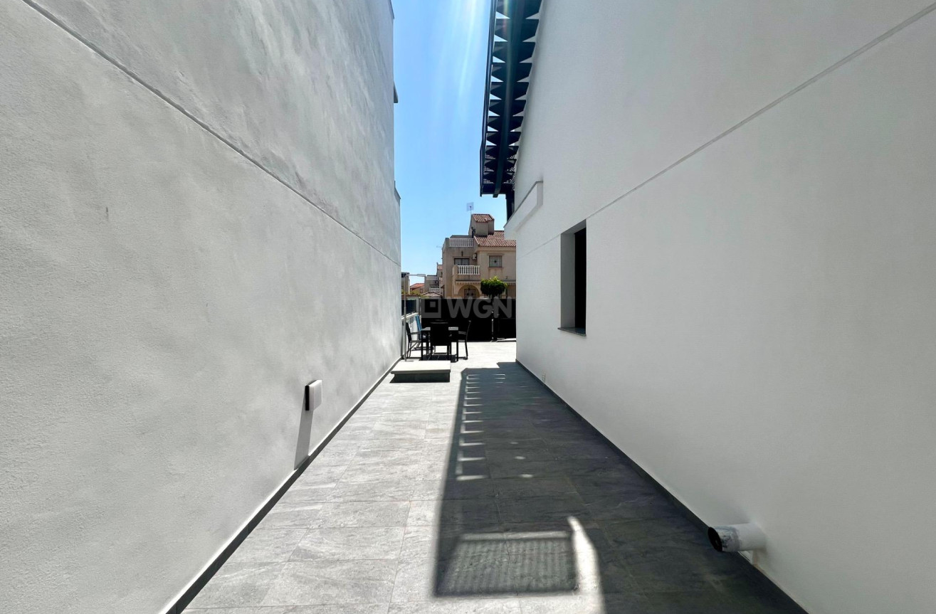 Wiederverkauf - Villa - Torrevieja - La Siesta - El Salado - Torreta