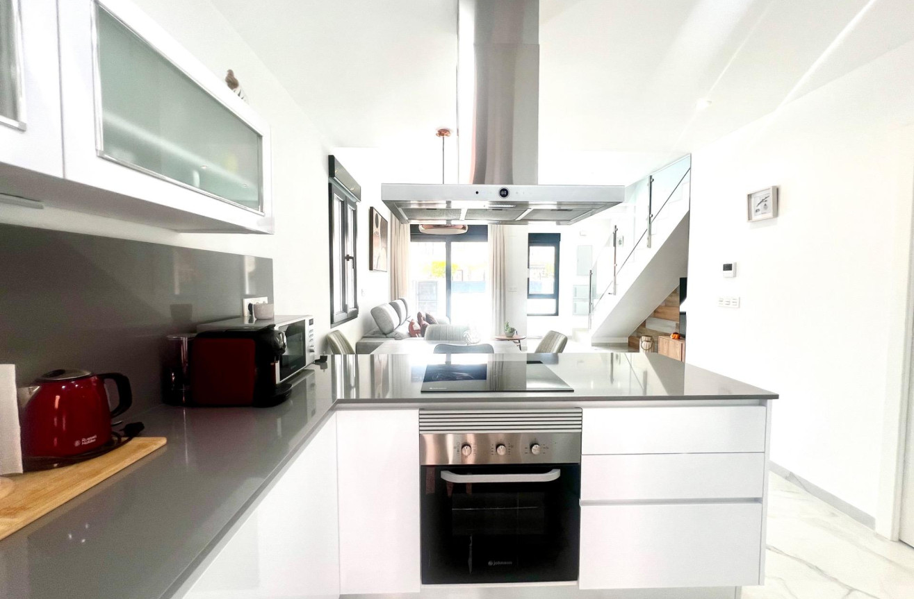 Wiederverkauf - Villa - Torrevieja - La Siesta - El Salado - Torreta