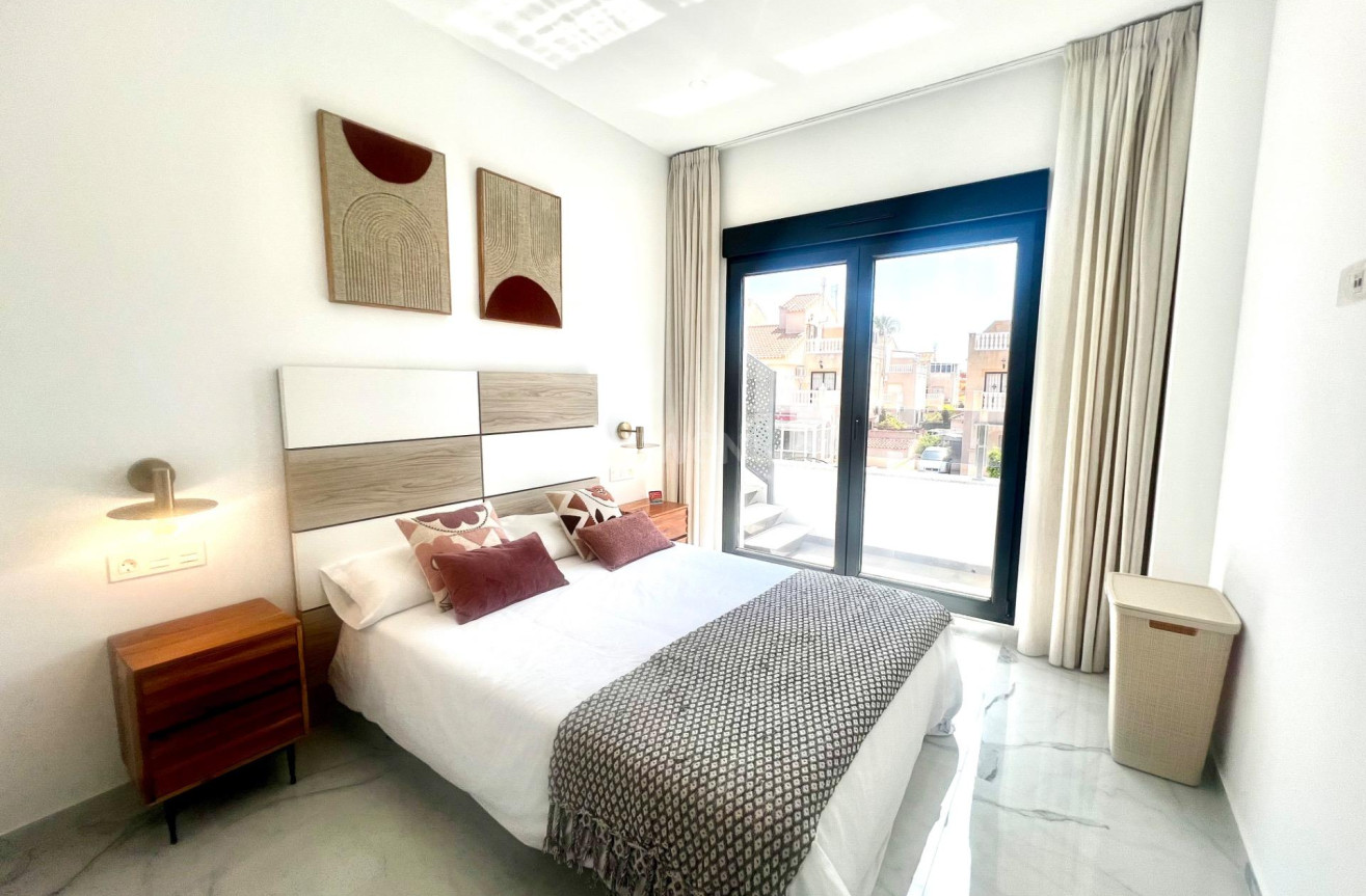 Wiederverkauf - Villa - Torrevieja - La Siesta - El Salado - Torreta