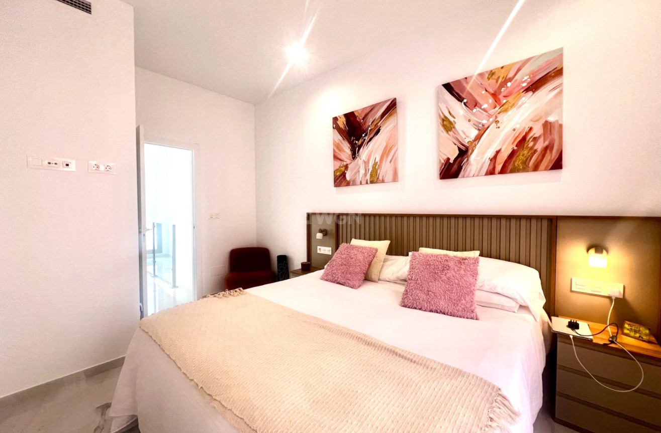 Wiederverkauf - Villa - Torrevieja - La Siesta - El Salado - Torreta