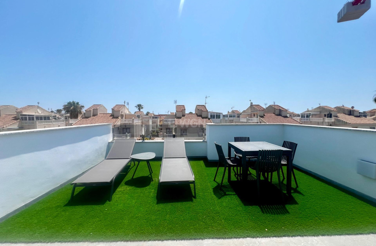 Wiederverkauf - Villa - Torrevieja - La Siesta - El Salado - Torreta
