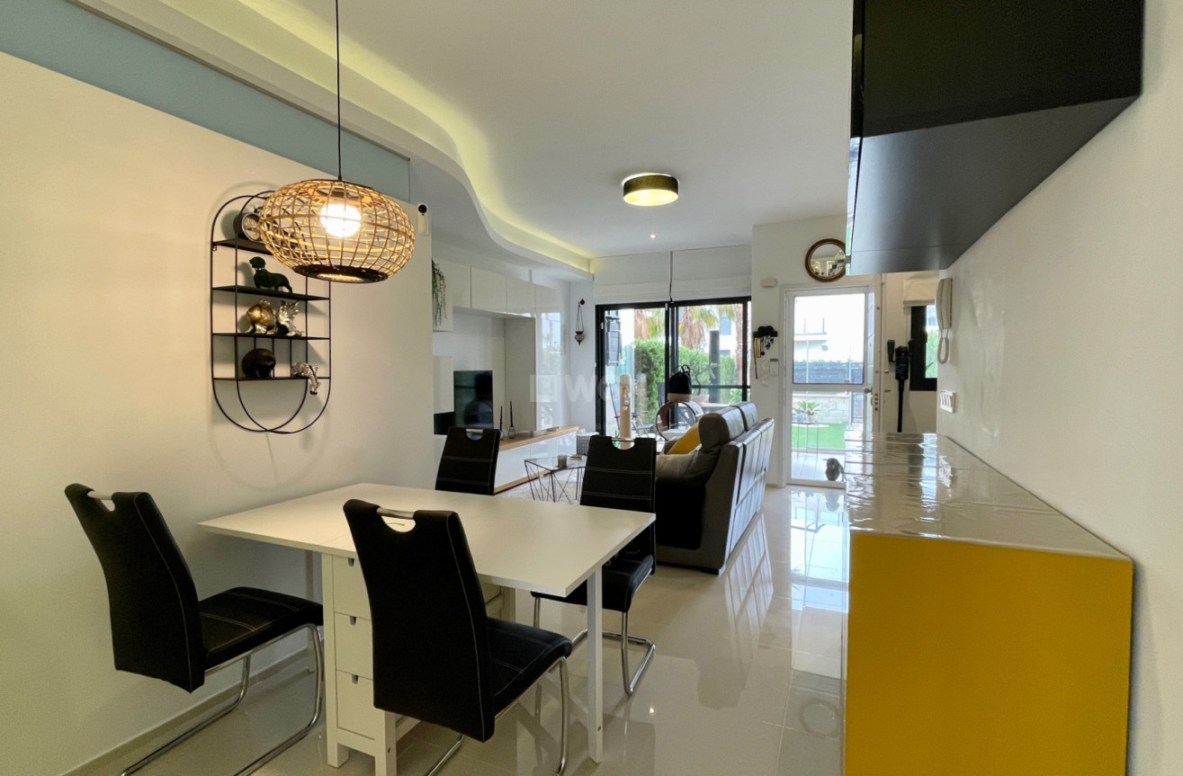 Reventa - Apartamento / piso - Orihuela Costa - Costa Blanca