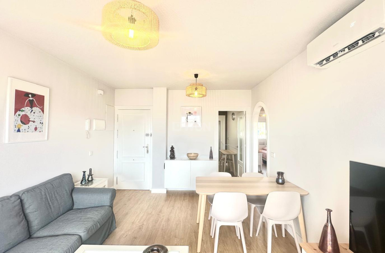 Resale - Apartment / flat - Orihuela Costa - Campoamor