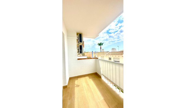 Resale - Apartment / flat - Orihuela Costa - Campoamor