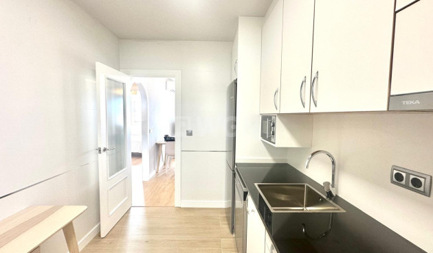 Resale - Apartment / flat - Orihuela Costa - Campoamor