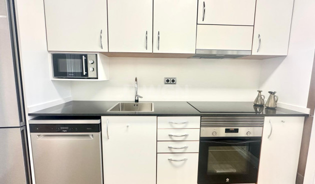 Resale - Apartment / flat - Orihuela Costa - Campoamor