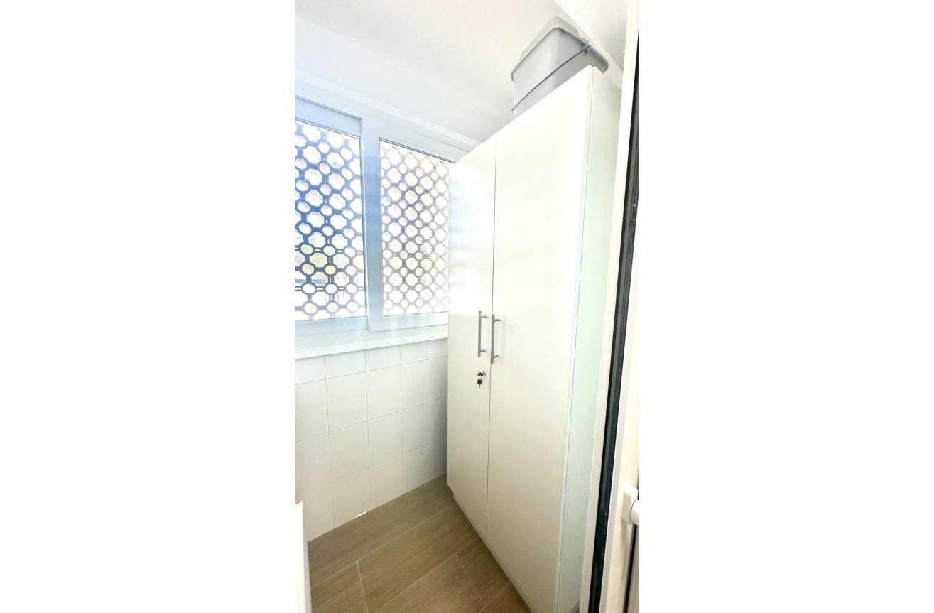 Resale - Apartment / flat - Orihuela Costa - Campoamor